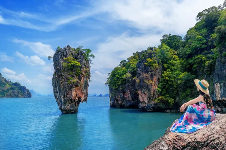 Phang Nga Bay Tour, Khao Tapu (James Bond), Koh Panyi, Canoeing
